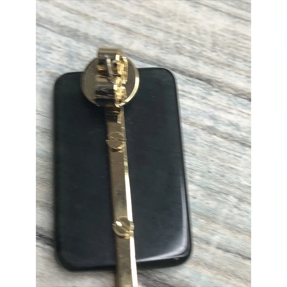 Unique Zone pendulum gold